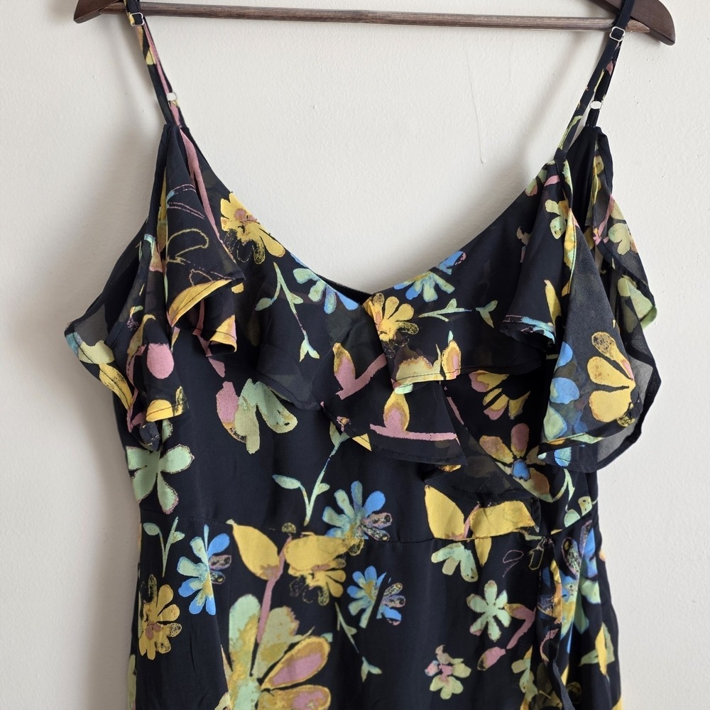 NWT Urban Outfitters Mini Dress Womens Large Black Floral‎ Cold Shoulder Ruffle - Picture 3 of 14